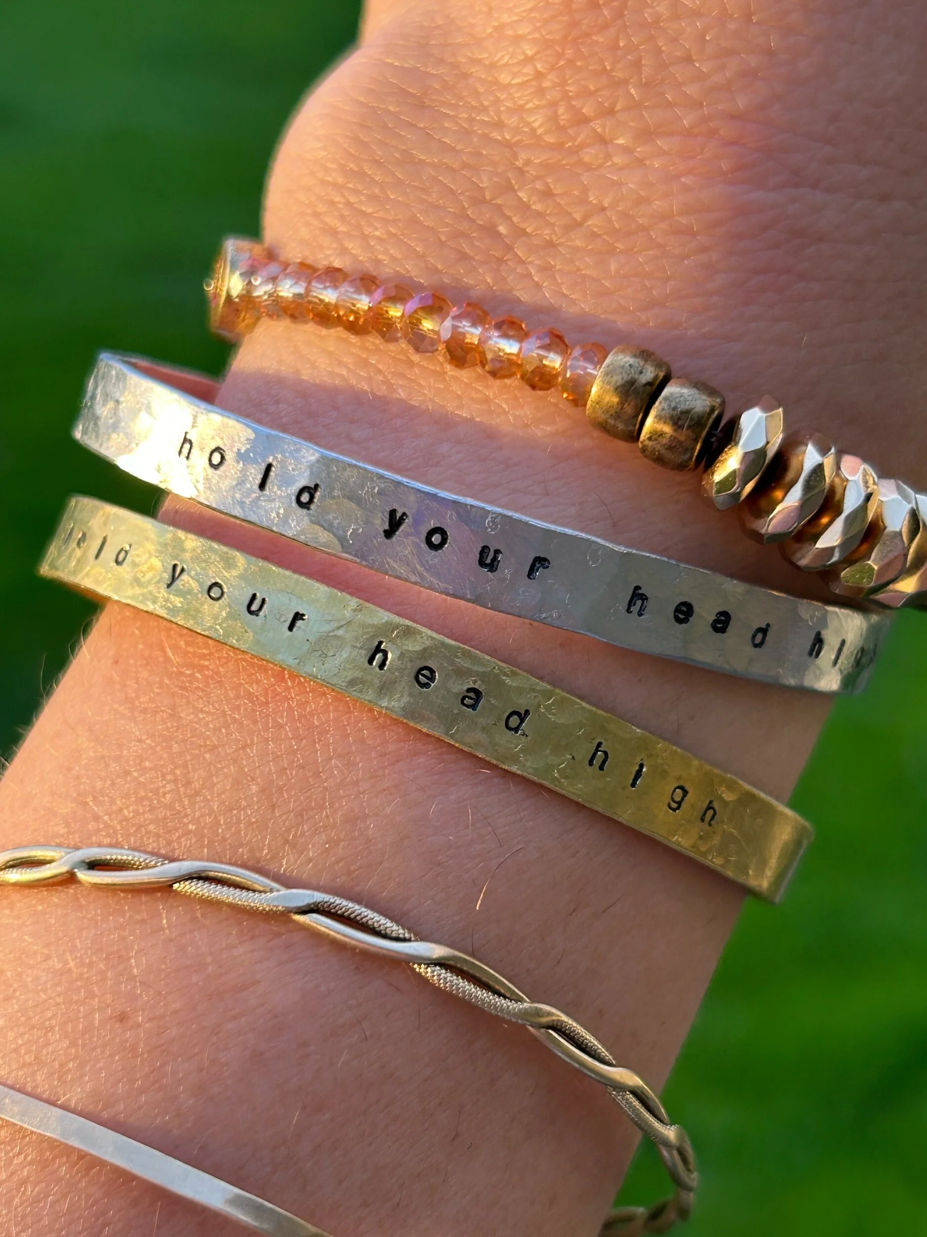 B1636CC9-886C-4CB6-8FB4-33D6493F9432