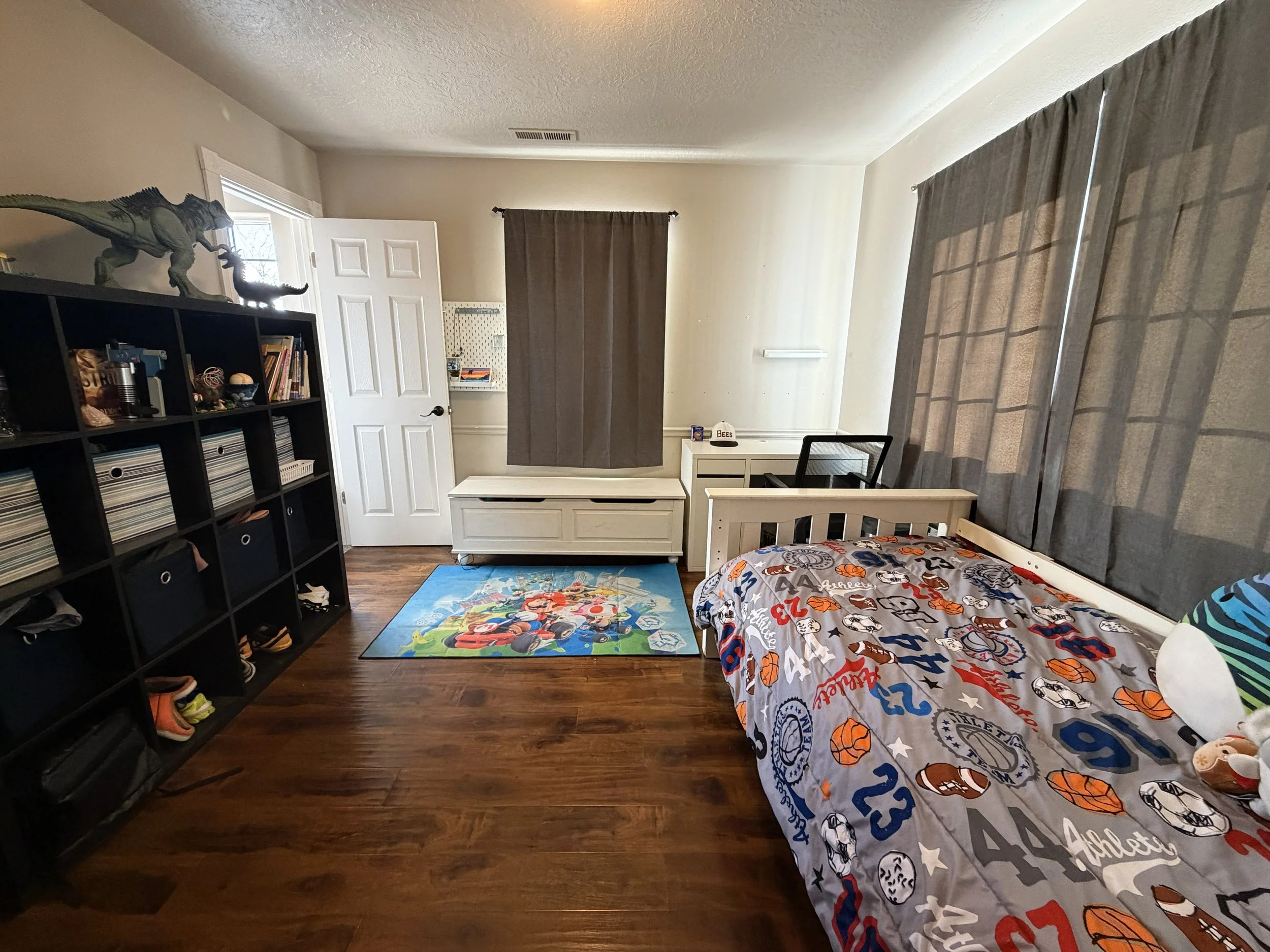 17.1 Main level room.jpg