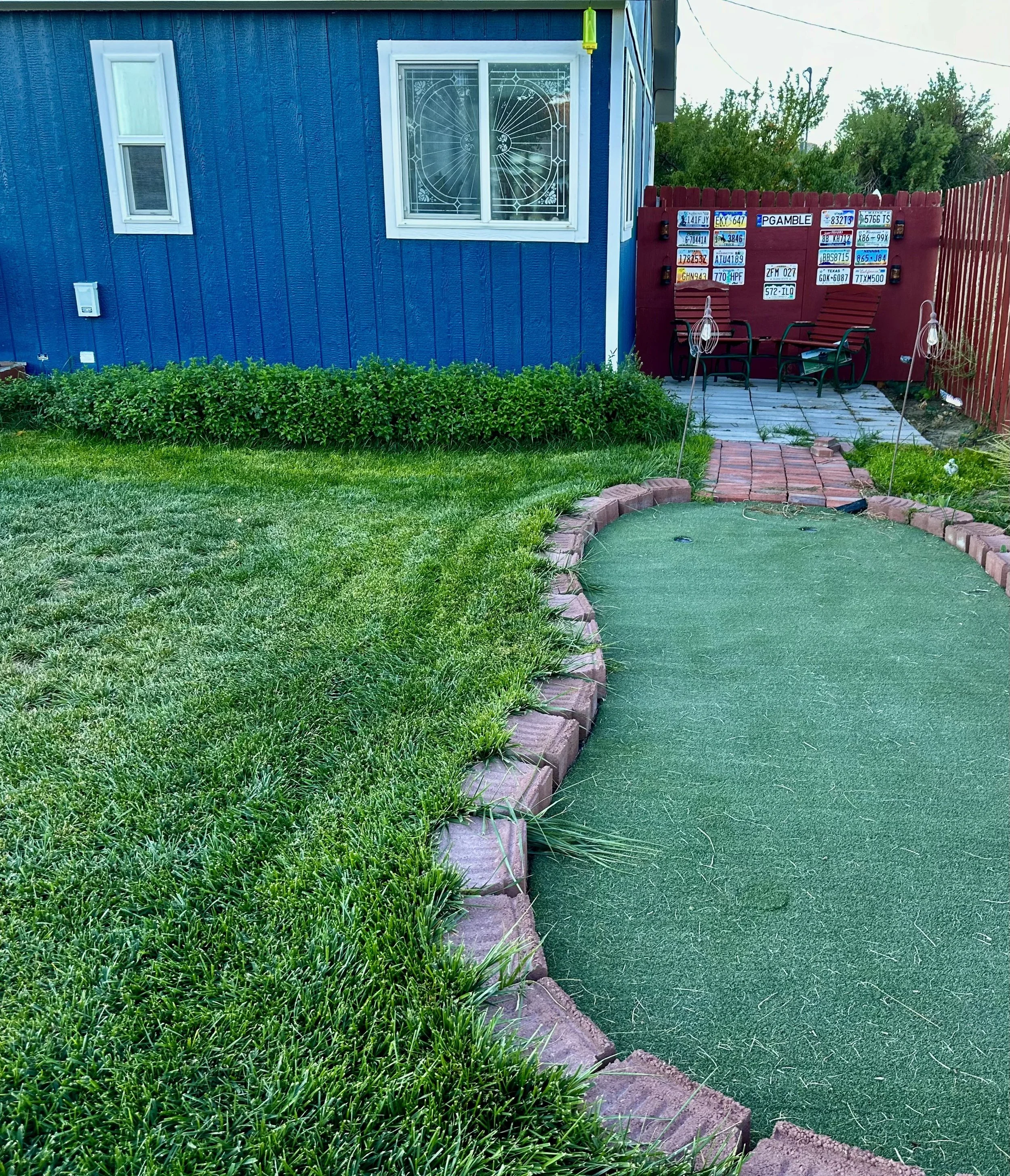 19home putting green .jpg
