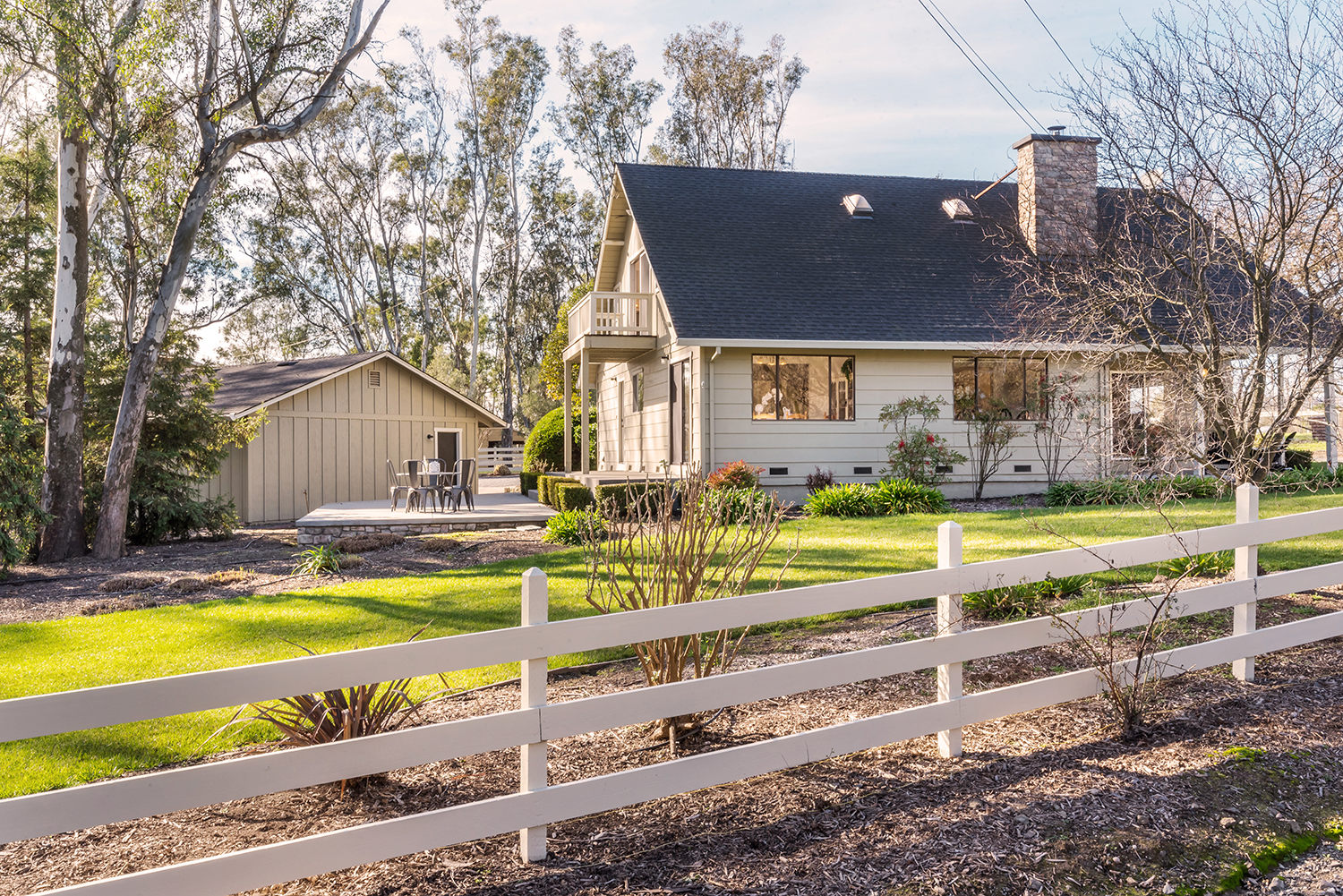 house exterior--016.jpg