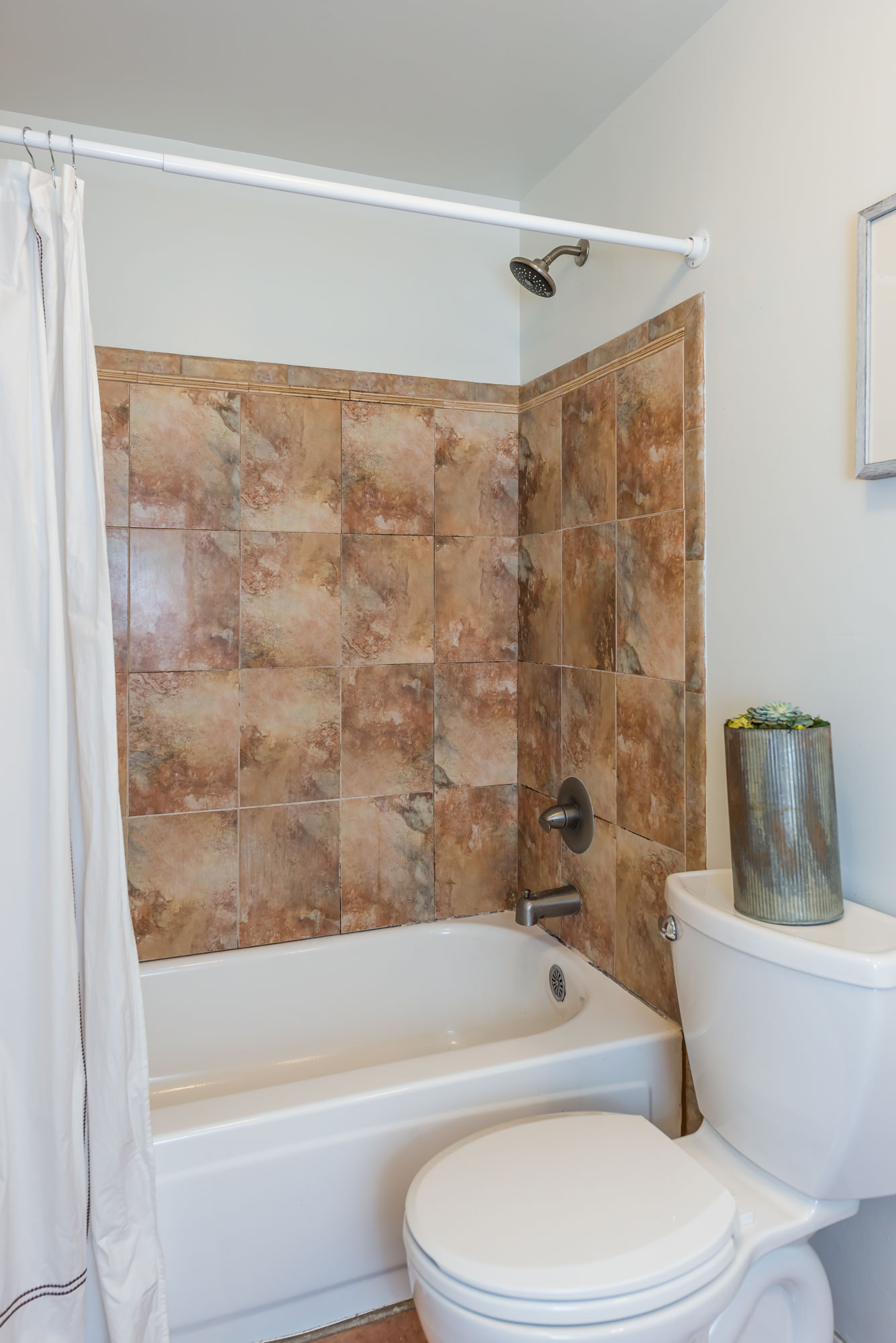 Shower-1.jpg