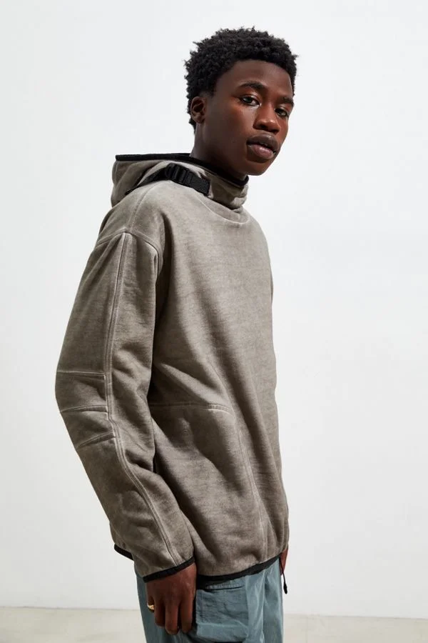 UO Utility Hoodie Sweatshirt  C$89.00