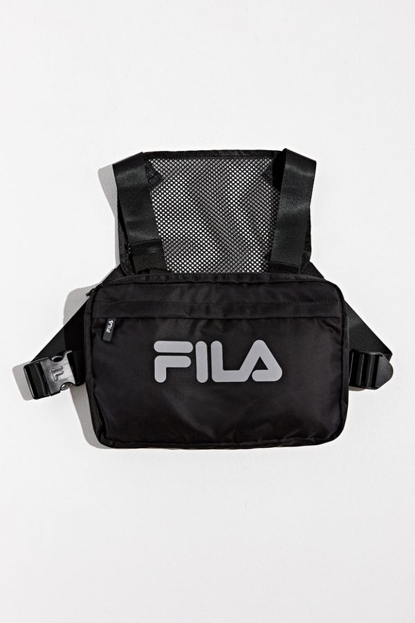 fila utility cargo vest