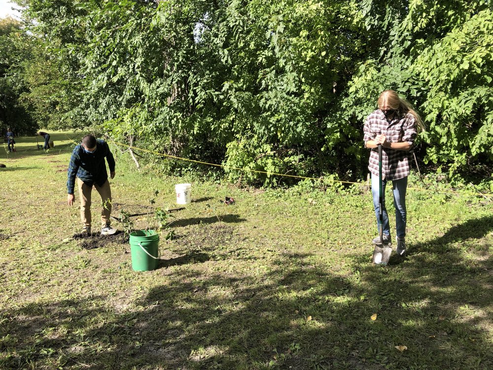 2020 Fargo Reforest the Red Red River Trail (11).jpg