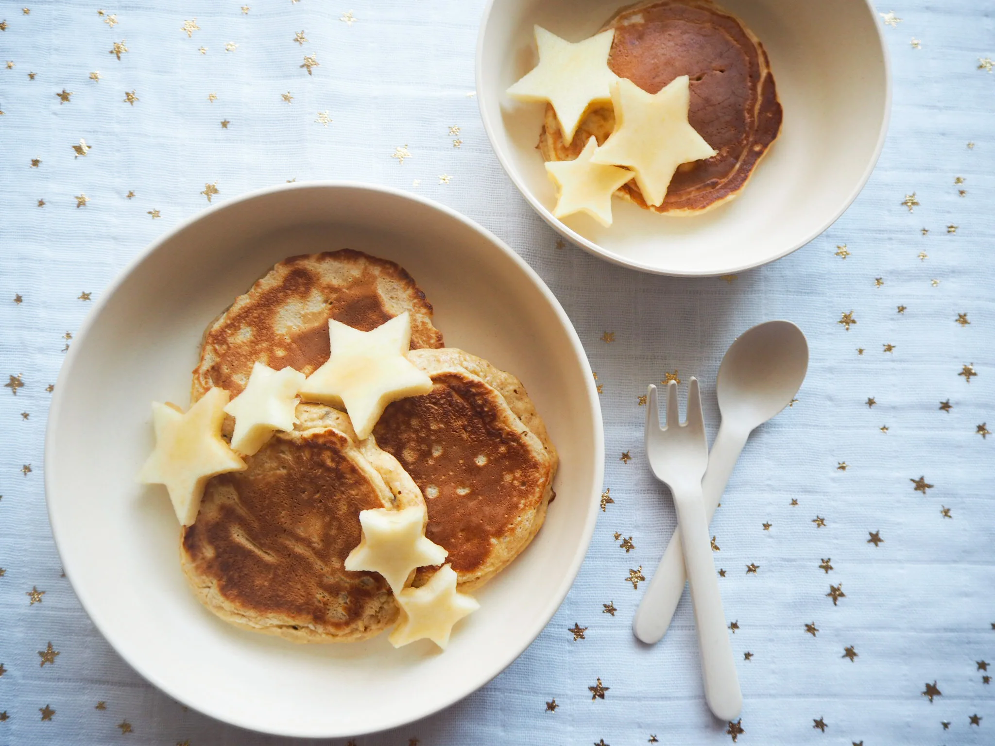 wholemealpancakesonstarslandscape.jpg