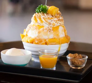 Icetro Snow Flake shaved ice machine