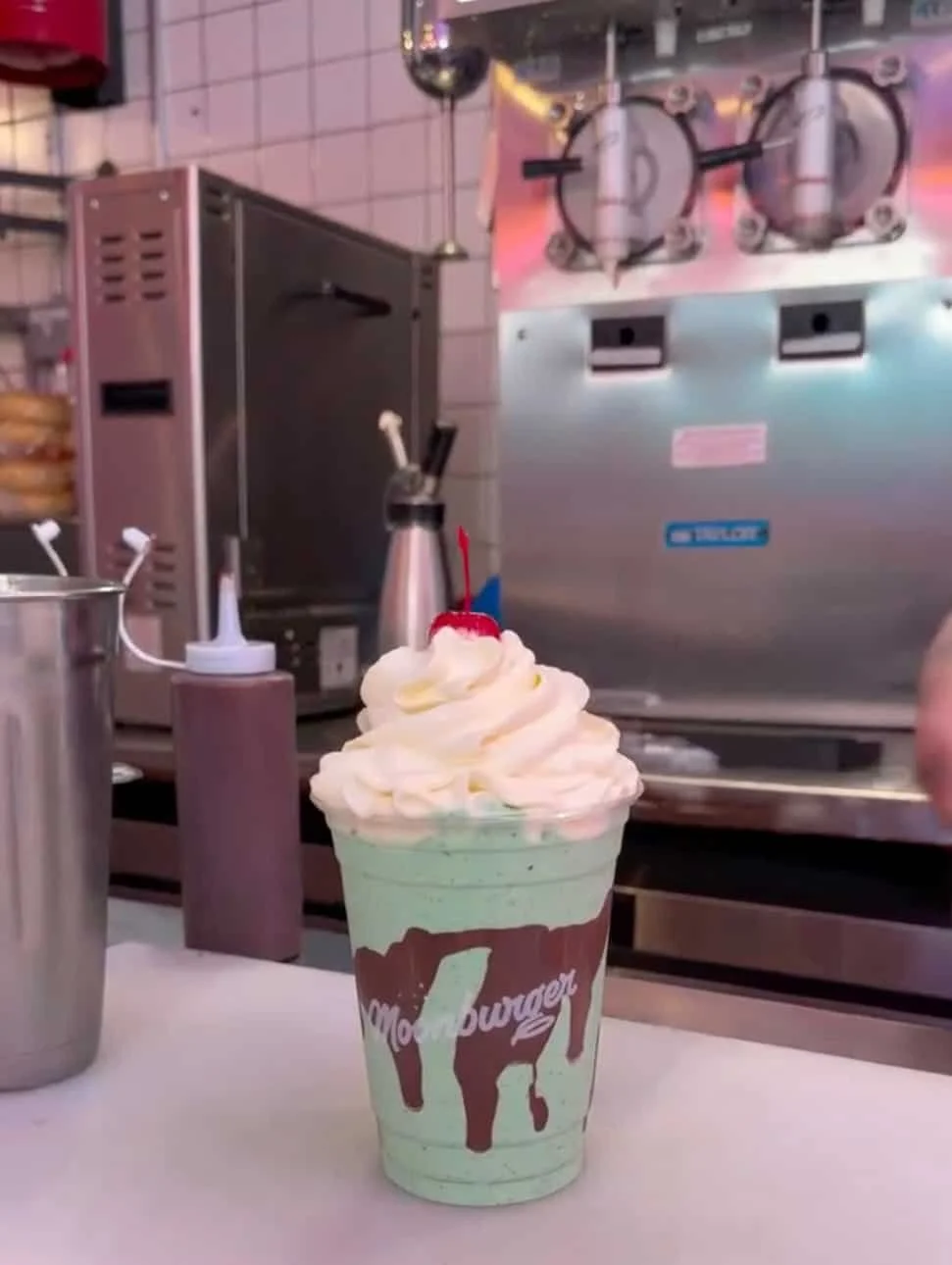 Moonburger Mint Shake