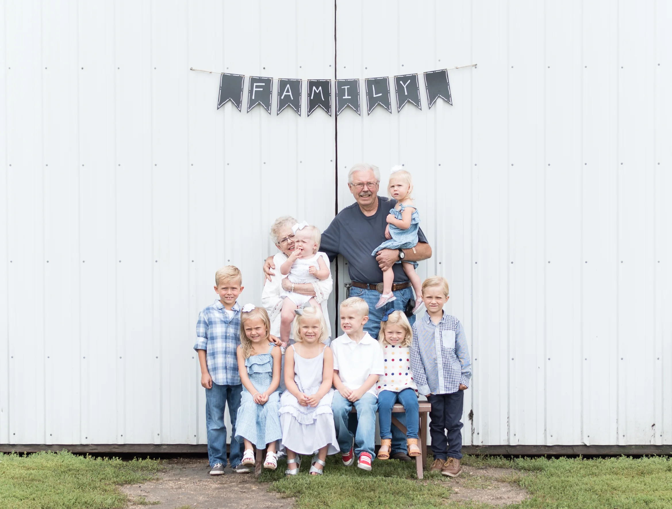 Bredeson FamilyExtended family portraits (4 generations) in Willmar, Mn