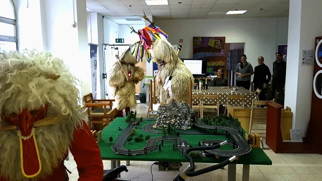 KURENTI 2.jpg