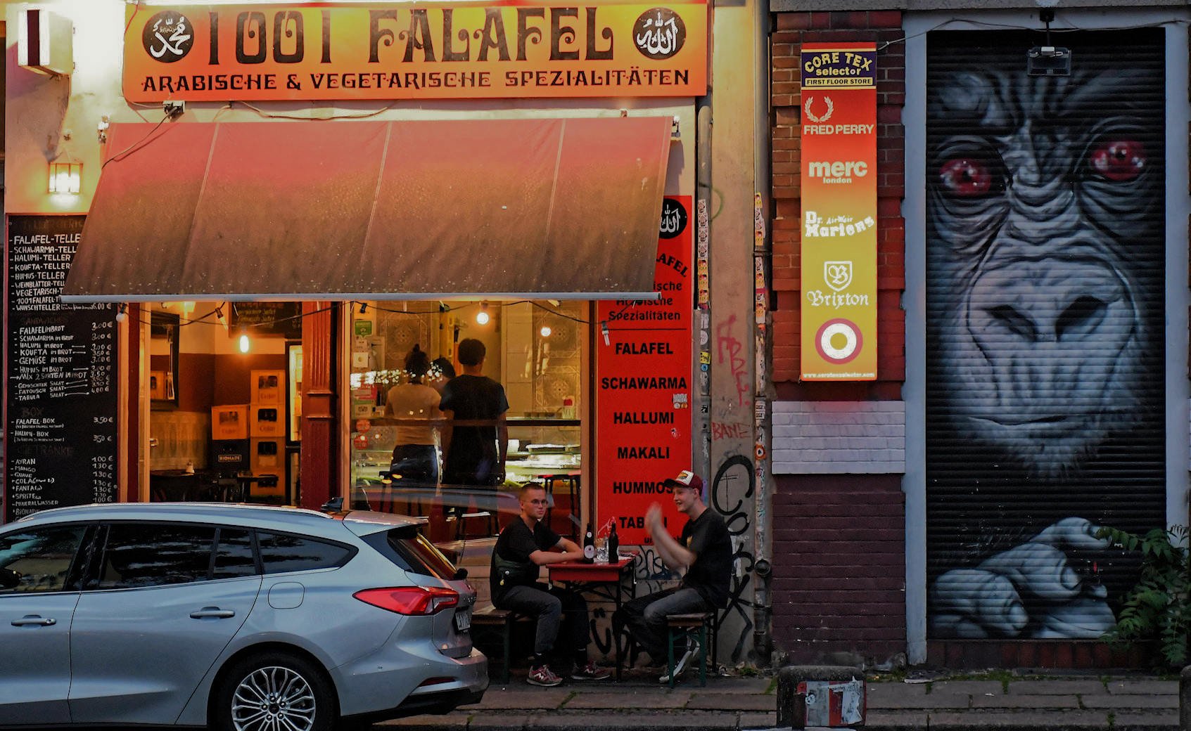 Berlin Kreuzberg night scene