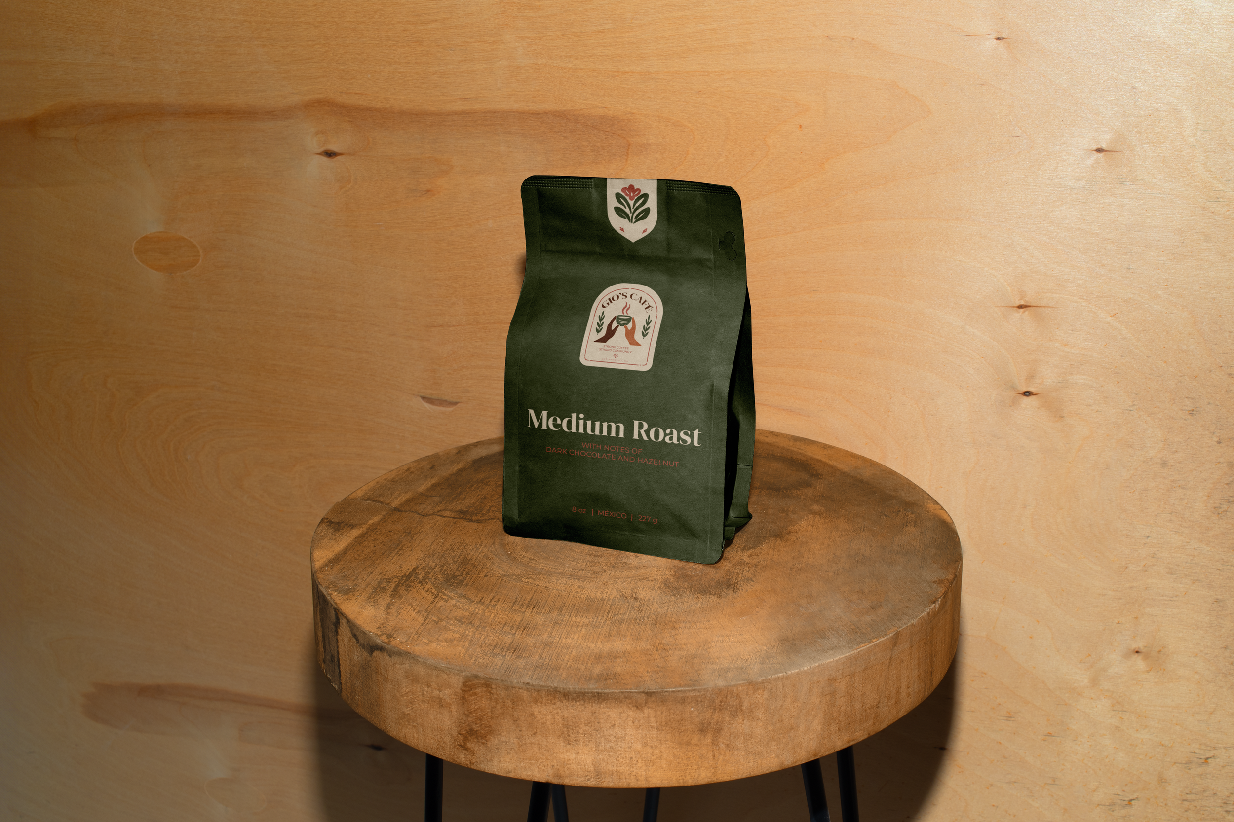 GiosCafe_CoffeeBag_V2.png