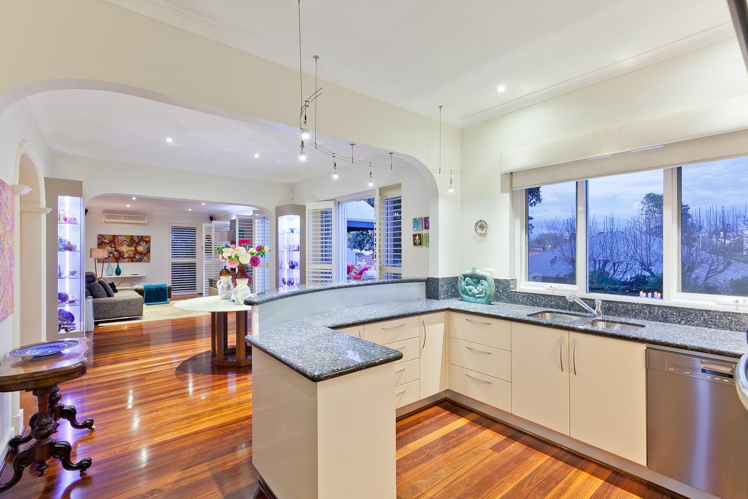 applecross-residence-perth-architecture-design-designer-building-residential-kitchen-interior.jpg