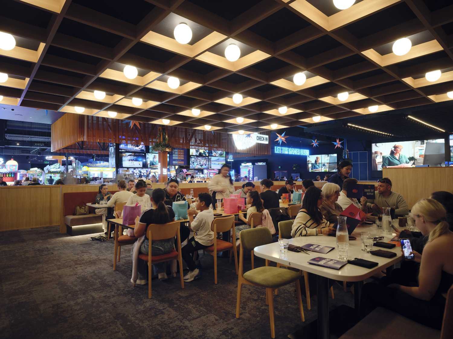 003 commercial, architecture, perth, interior, furniture, dave and busters.jpg
