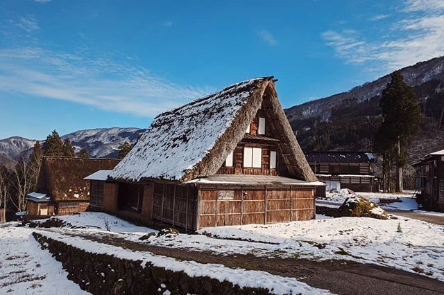 A typical Gassho-zukuri farm house in Toyama! Very few remain of these thatched roof homes but the few that  are, are a treat!