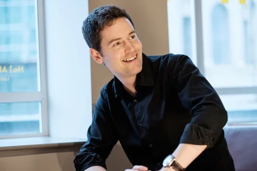 Simon Shaw Director