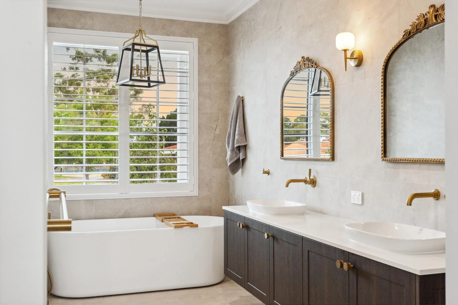 WEB 2 Sabina St, Menora 11.jpg