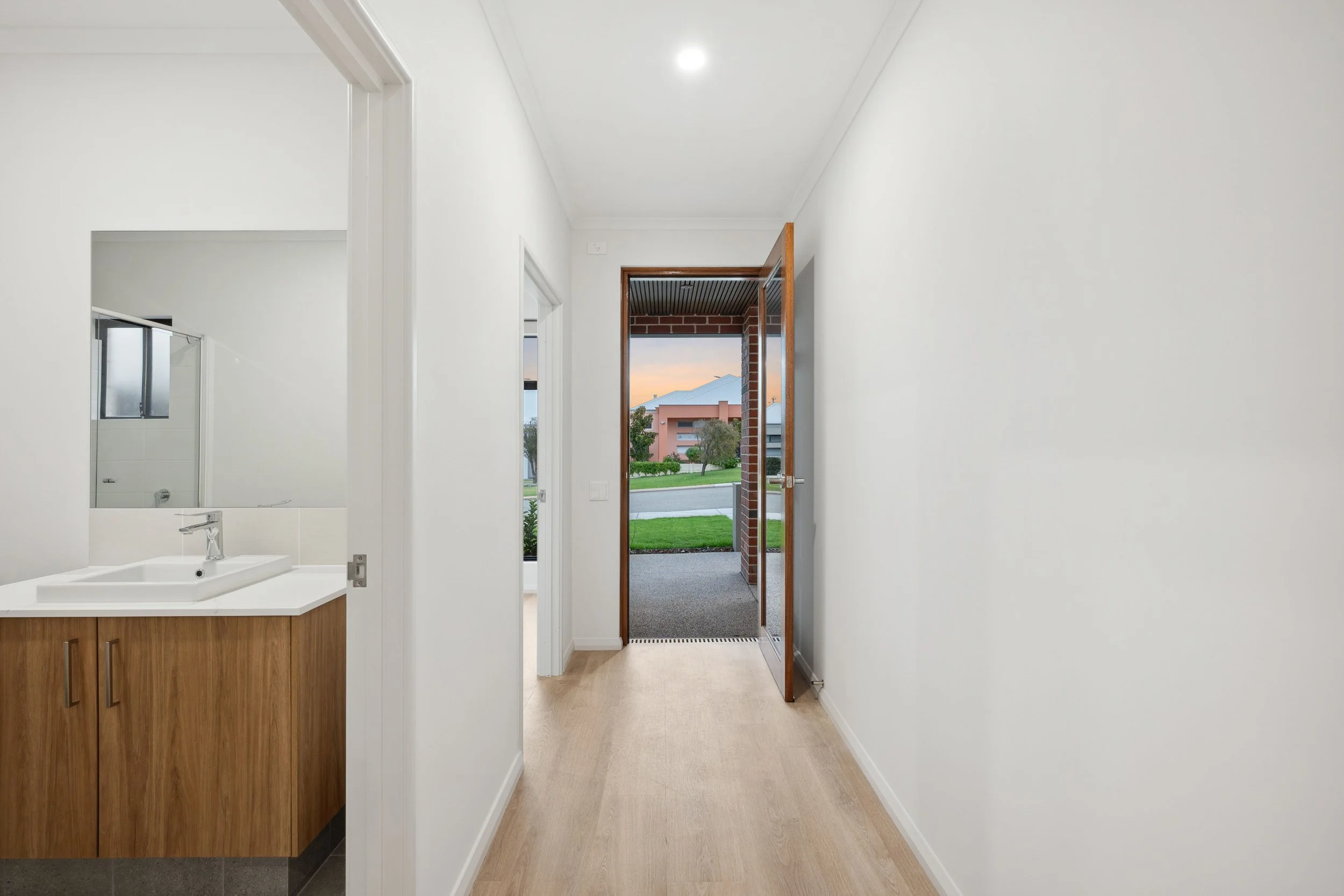 2 Hunston St, Balcatta 6.jpg