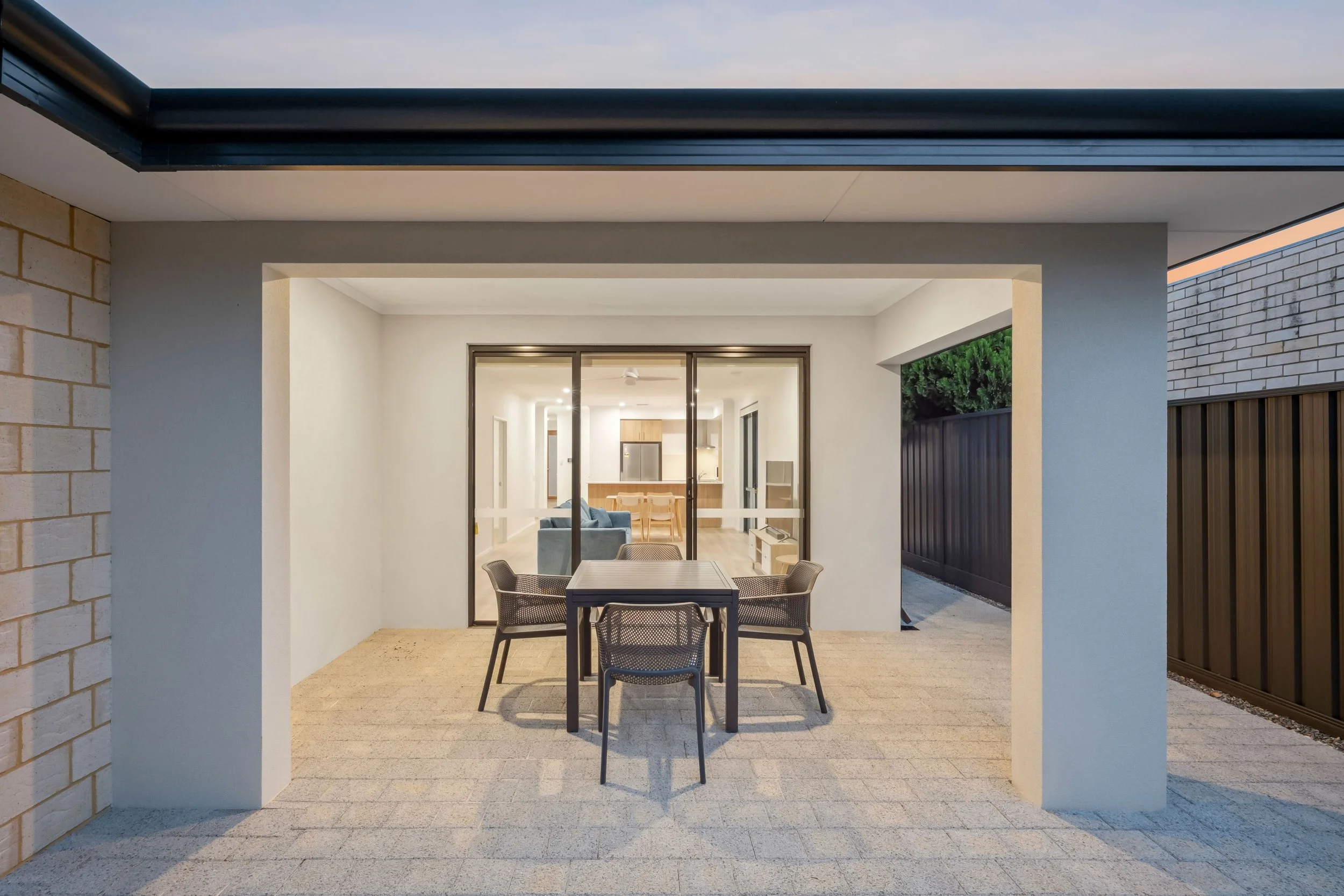 2 Hunston St, Balcatta 32.jpg