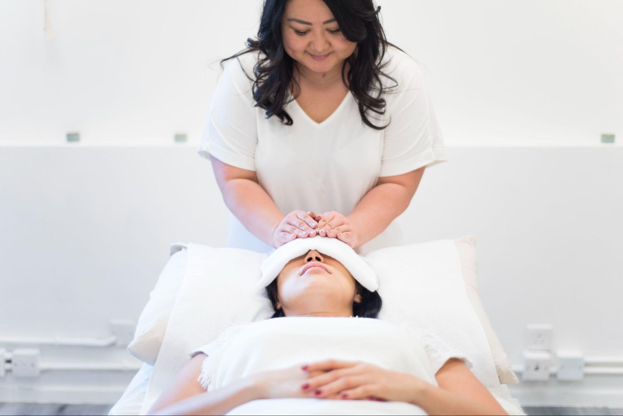 What Reiki Is And Isn’t - The Misconceptions of Reiki and Reiki Sessions