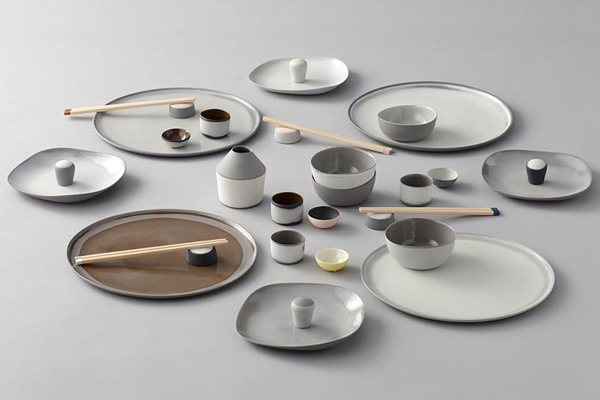 MAA JA LUMI – SOIL AND SNOW – Tableware 2014 Bronze award, INTERNATIONAL CERAMICS COMPETITION ’14 MINO Japan