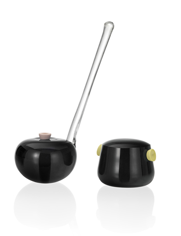Une Louche et un Petit Pot