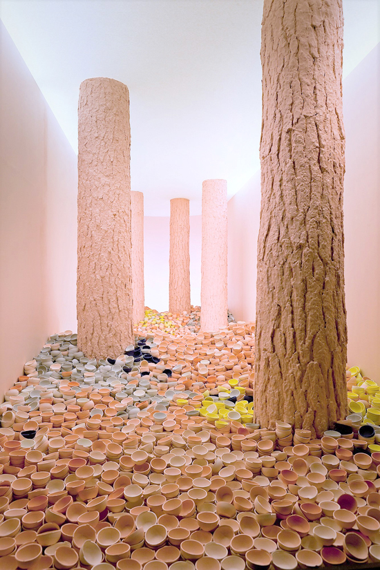 6 SCENES OF BEAUTY / UNTITLED 2012 (W200 D570 H310 cm) Pine tree, stained porcelain, wood material, fabric, electric components for lighting / Photo by Sakari Manninen
