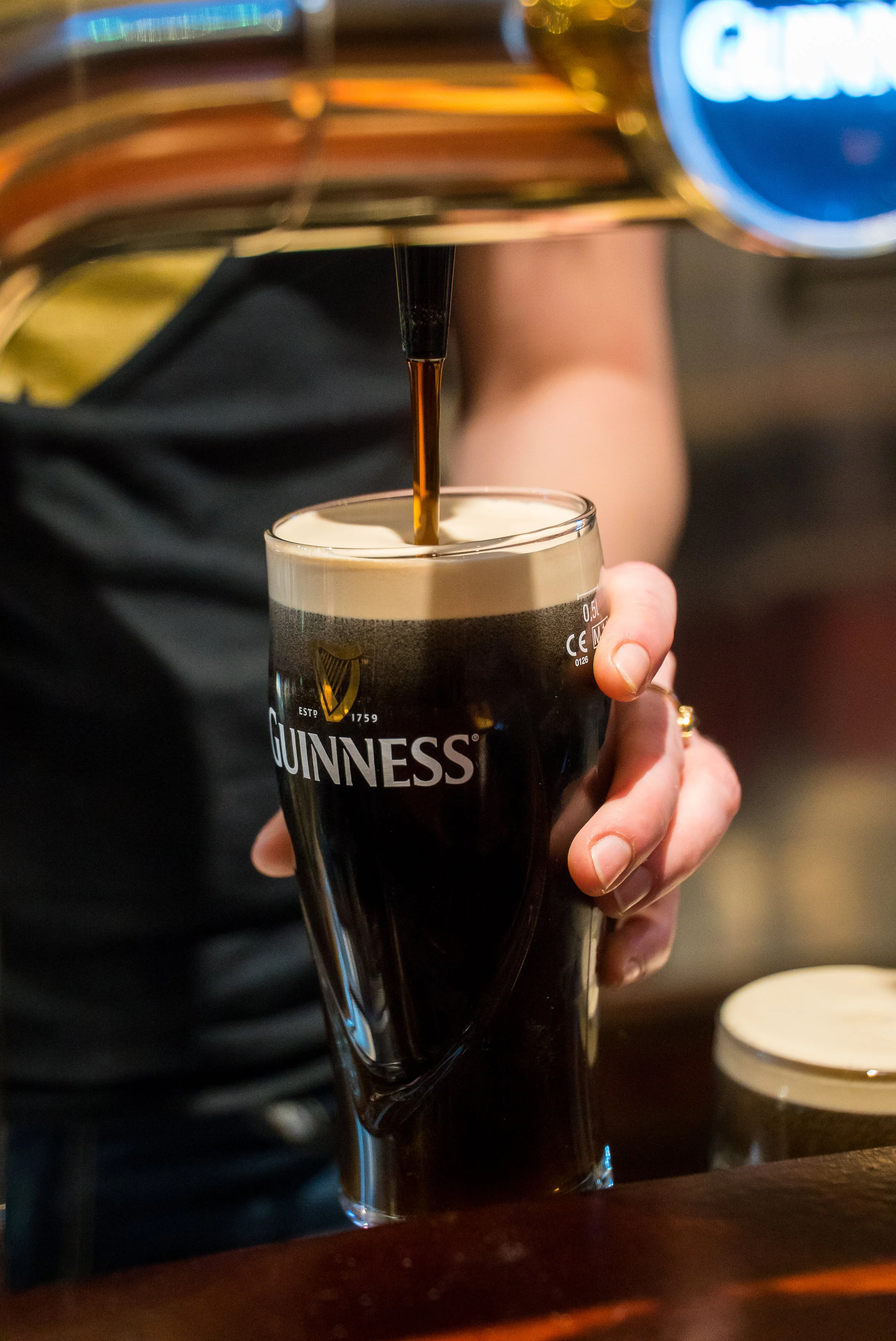 Pouring Beer 10.jpg
