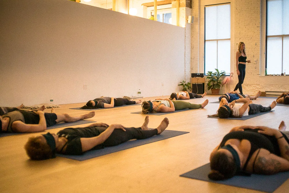 ©PeteLongworth-SkyTingYoga-021.jpg