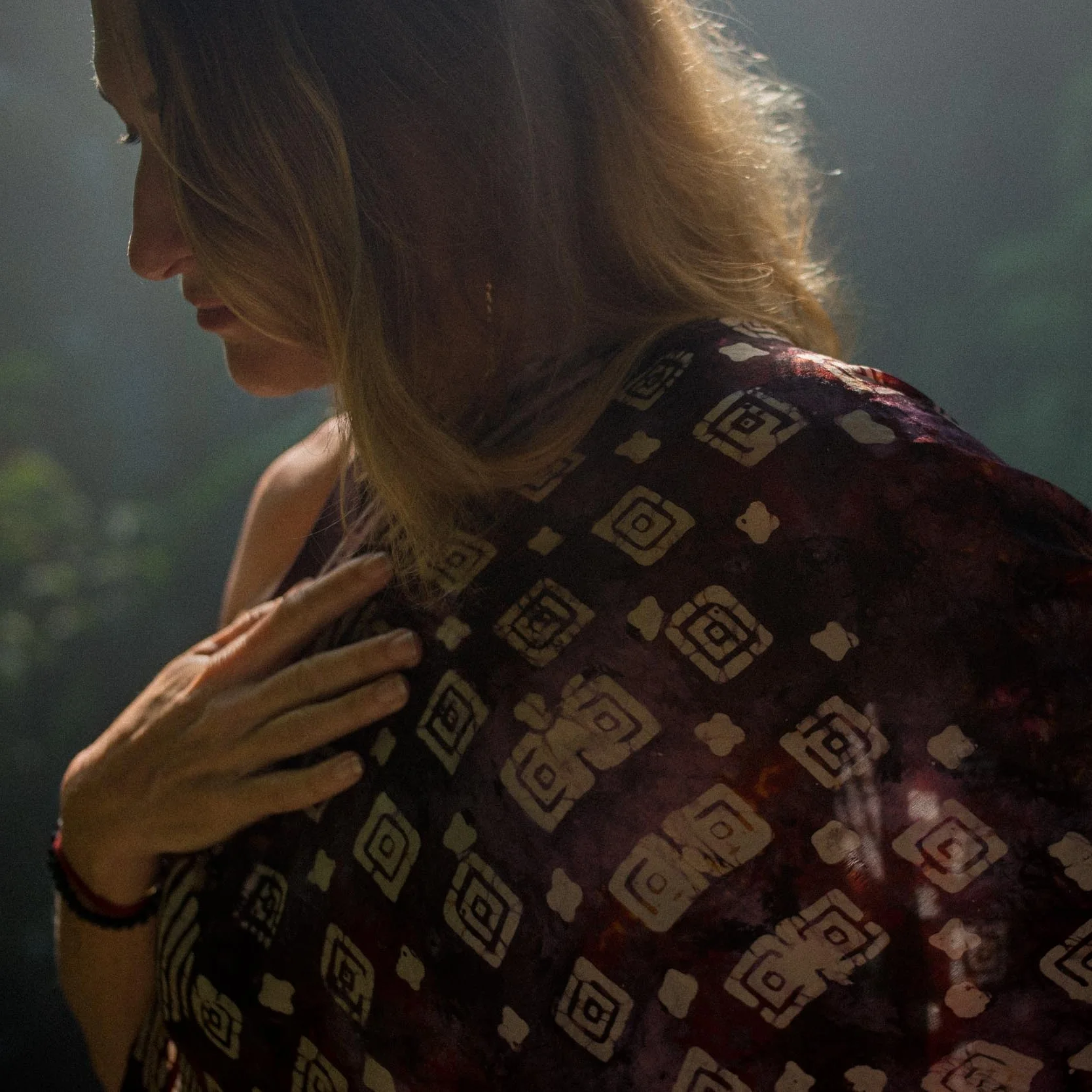 ©PeteLongworth-JanetStoneBali-Preview-1.jpg