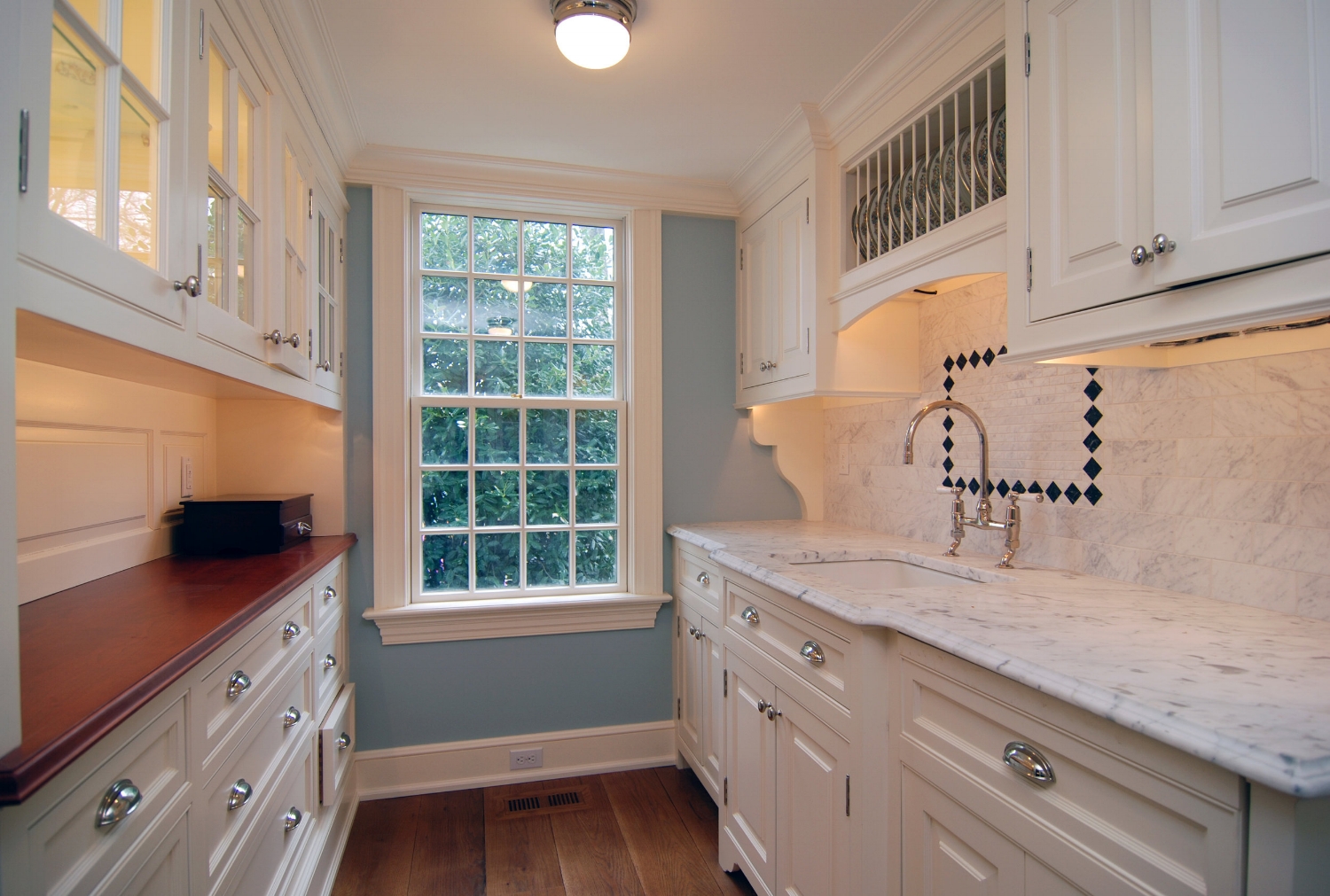 Dining Pantry