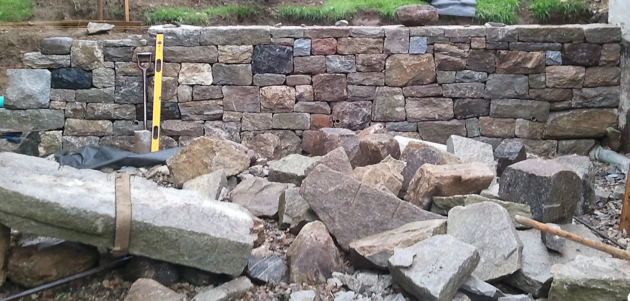 Dry-Laid Retaining Wall