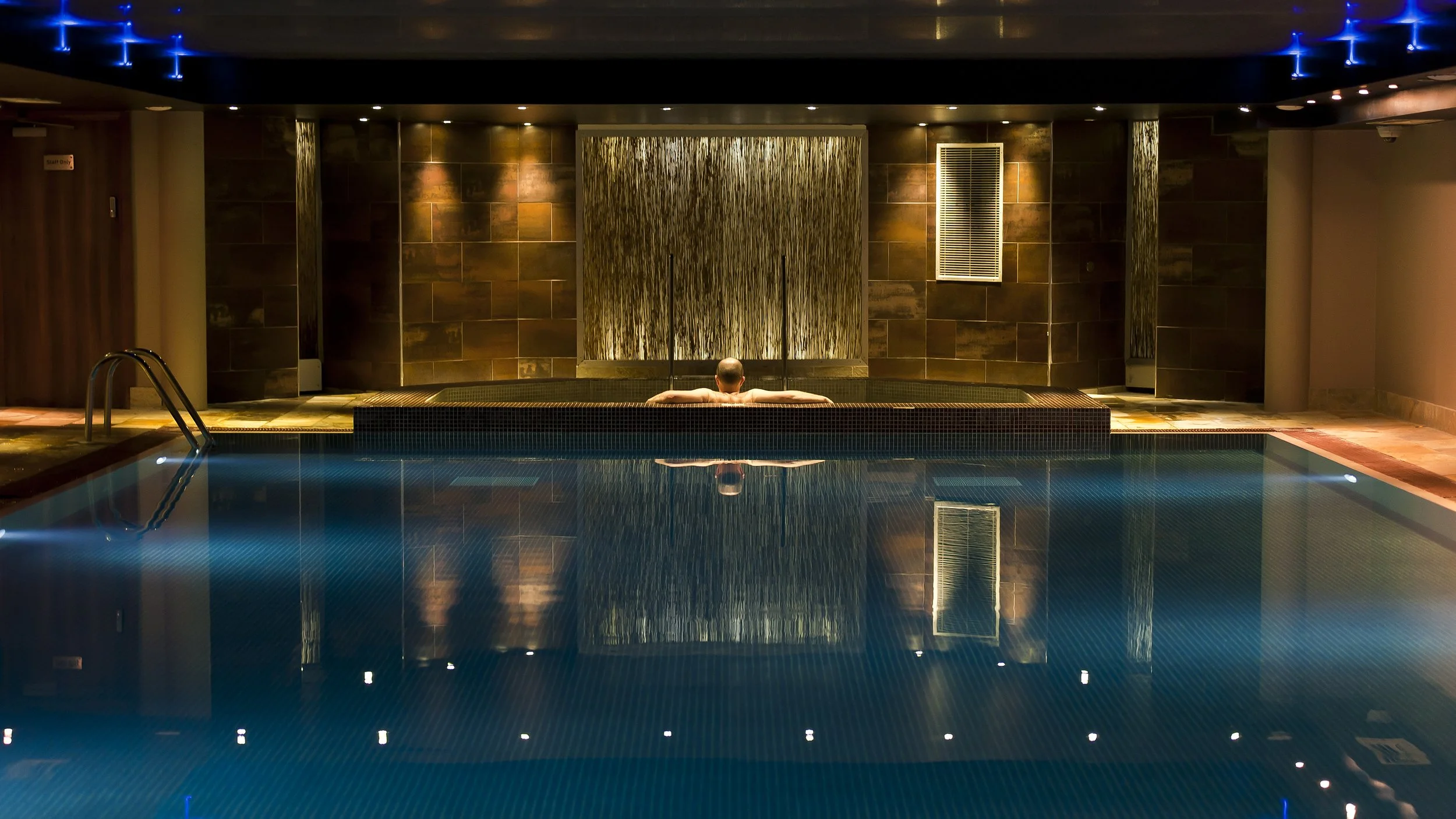 Man in Spa 9mb.jpg