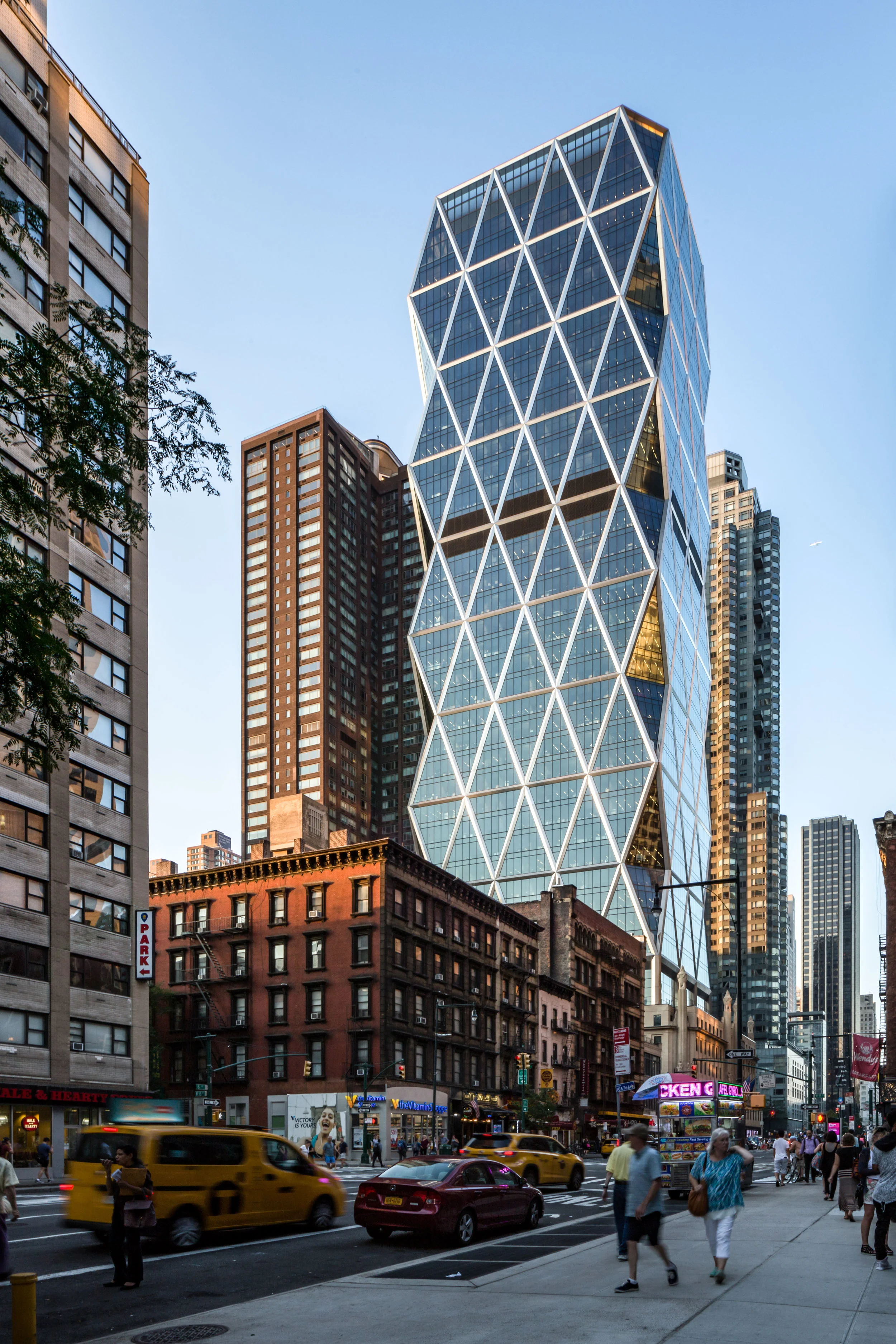 Hearst Tower 180905 01.jpg