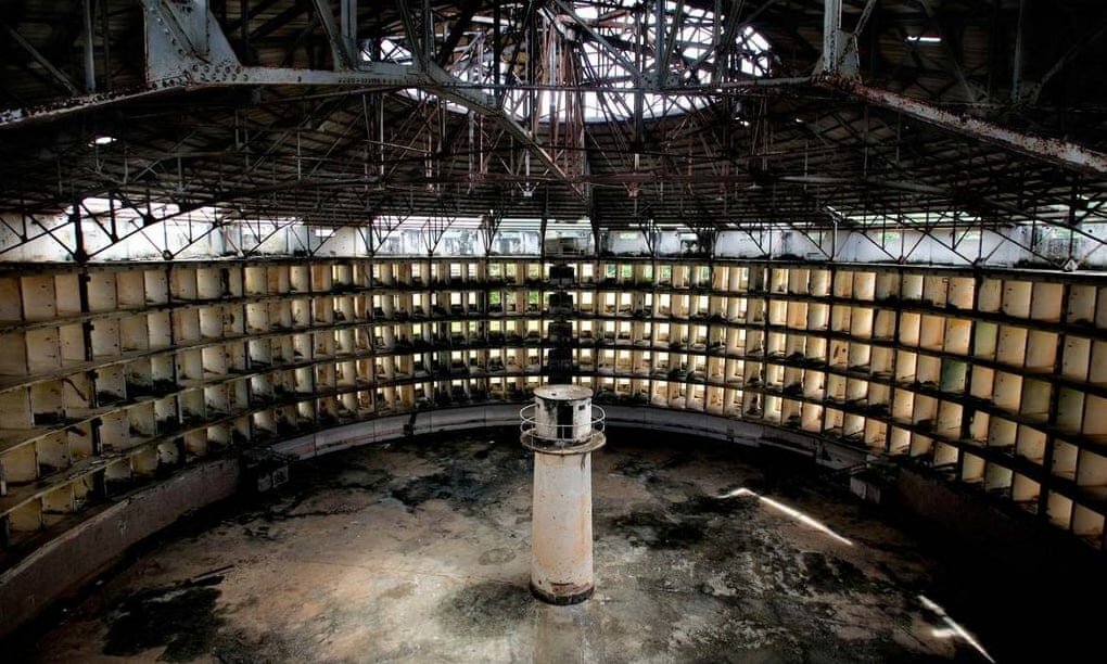 The abandoned Presidio Modelo complex in 1995, image comes from The Guardian