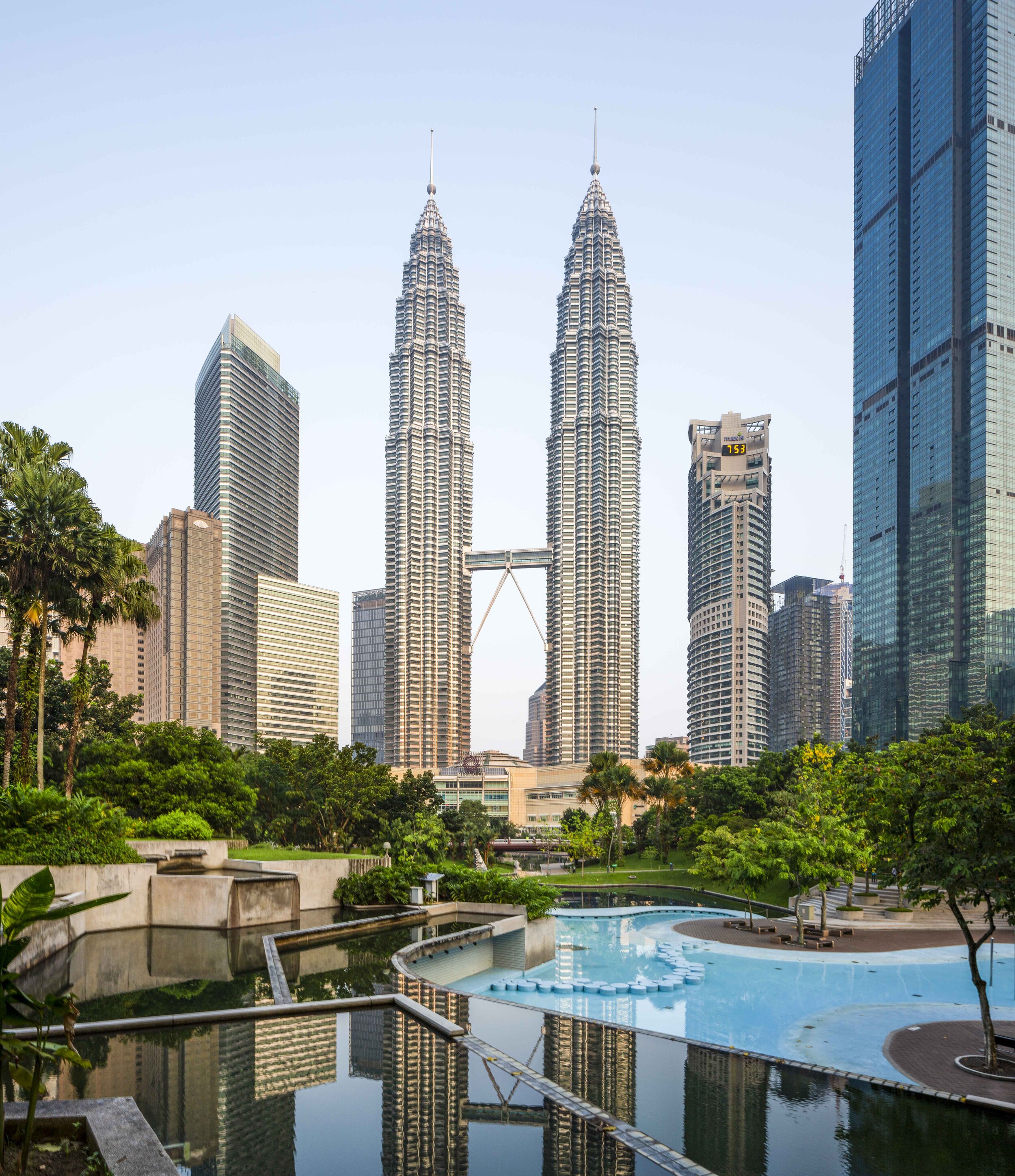 Petronas Towers Malaysia Petronas Twin Towers Architectuul