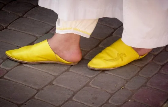 Yellow-babouchesa.jpg