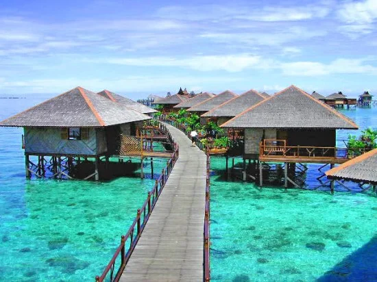 Sipadan-Water-Village-bungalows.jpg