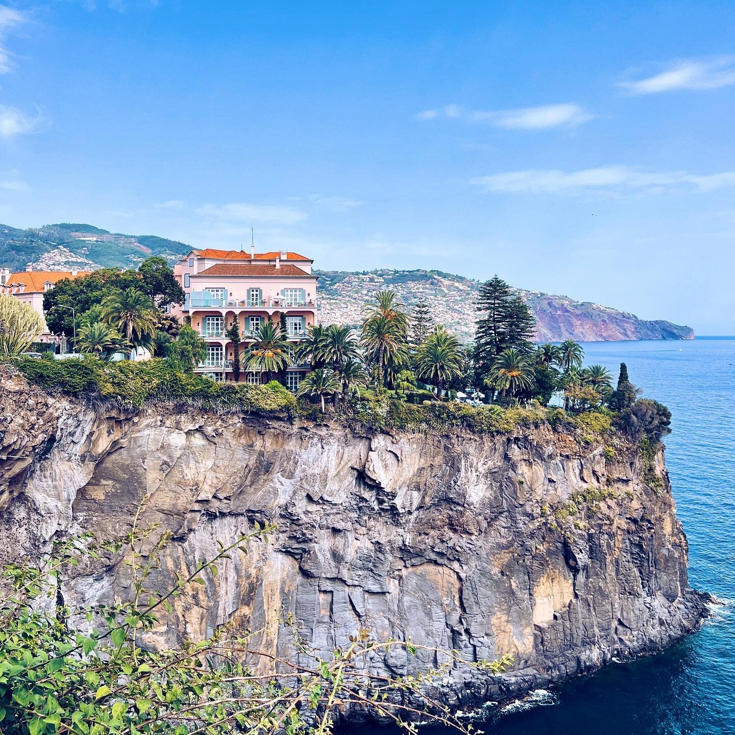 Madeira&hellip;well, what a surprise you have been 💫 

Not just an island for the older generation.  It&rsquo;s won me over with its charm and huge amount of outdoorsy activities.  Perfect for a short break and some winter sun. 

My highlights over 