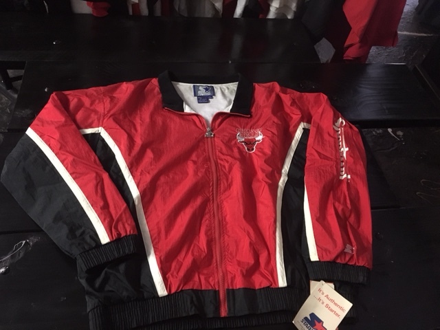 vintage chicago bulls windbreaker