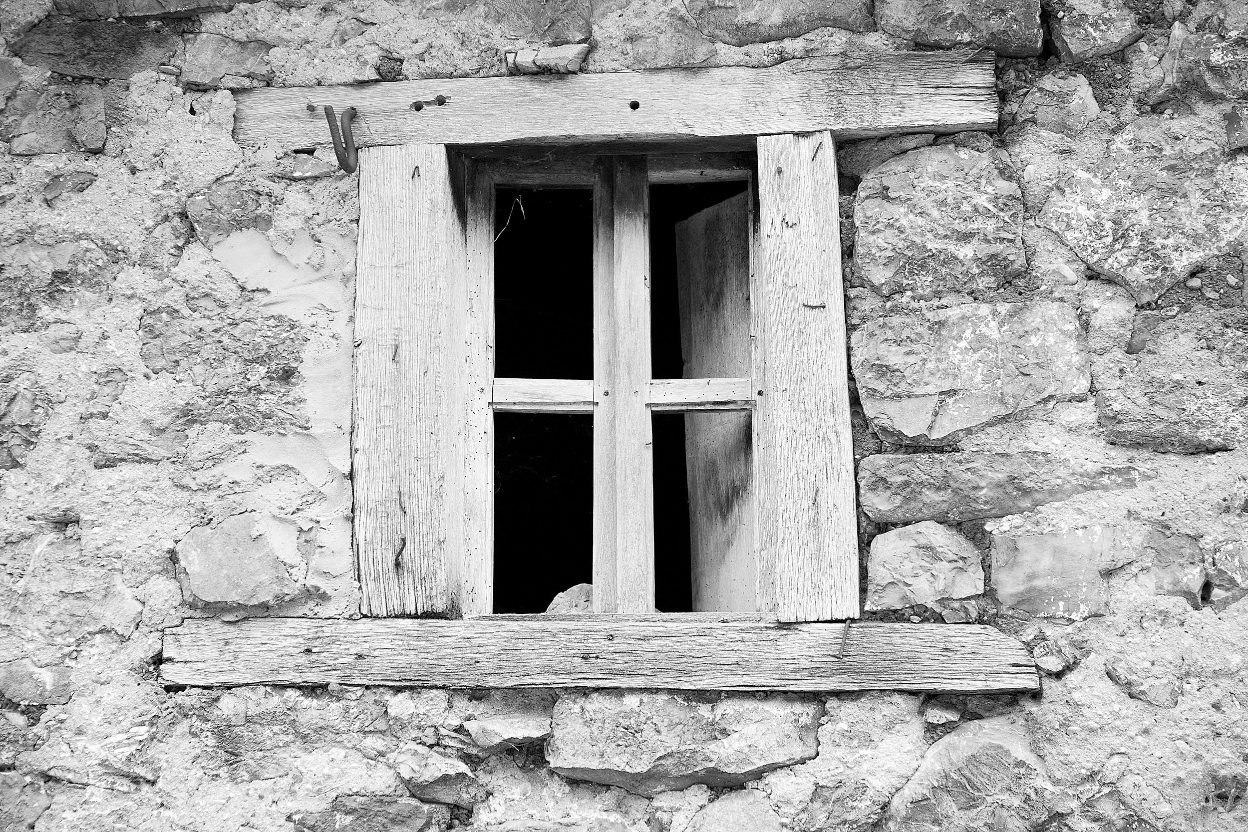 Picos Window 29Aug17.jpg