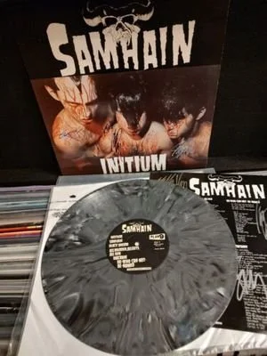 Rare Vinyl Records Worth Serious Money in Today’s Market