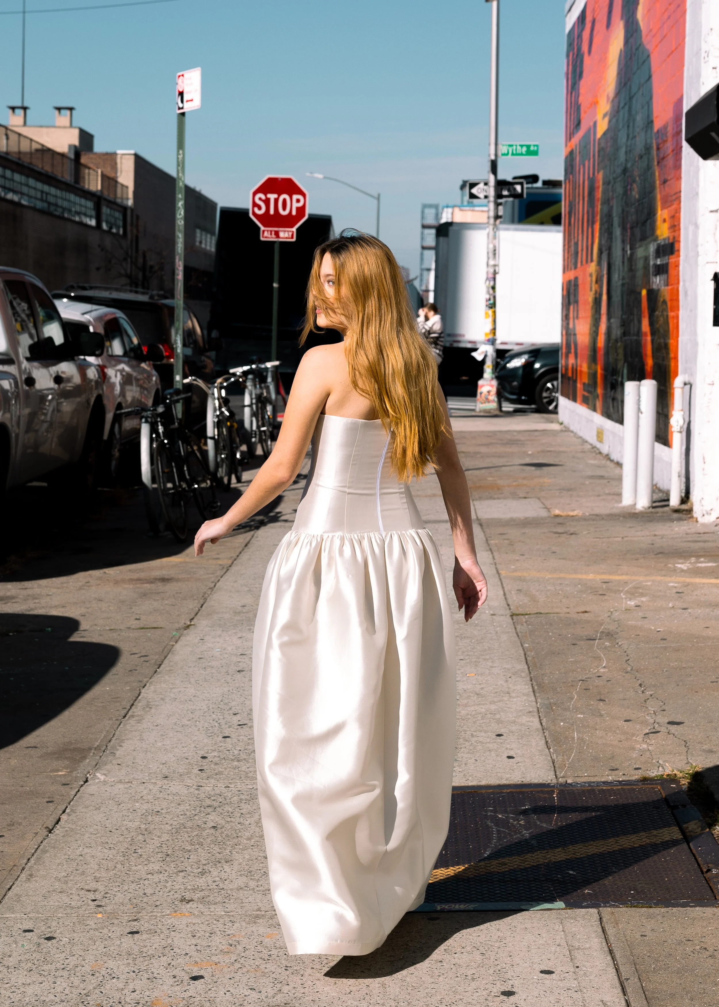 white christmas dresses Miss Circle Women Umay White Drop Waist Satin Corset Bridal Gown main image 0