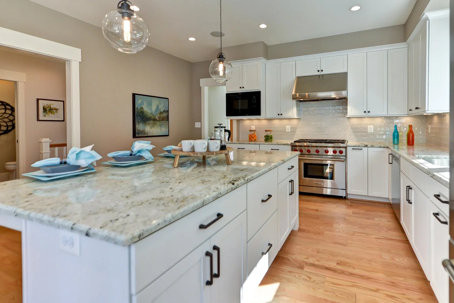 2334 N Vernon St Arlington VA-large-028-30-DSC 0100 1 2-1500x1000-72dpi.jpg