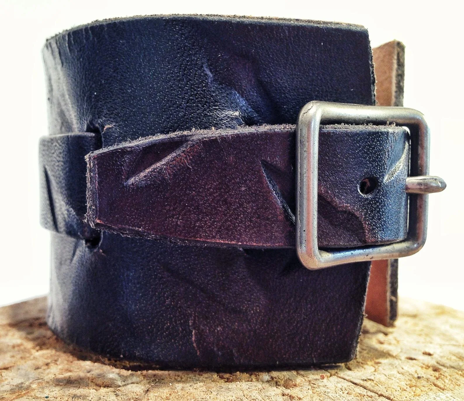 Diamond Plate Black Leather Bracelet