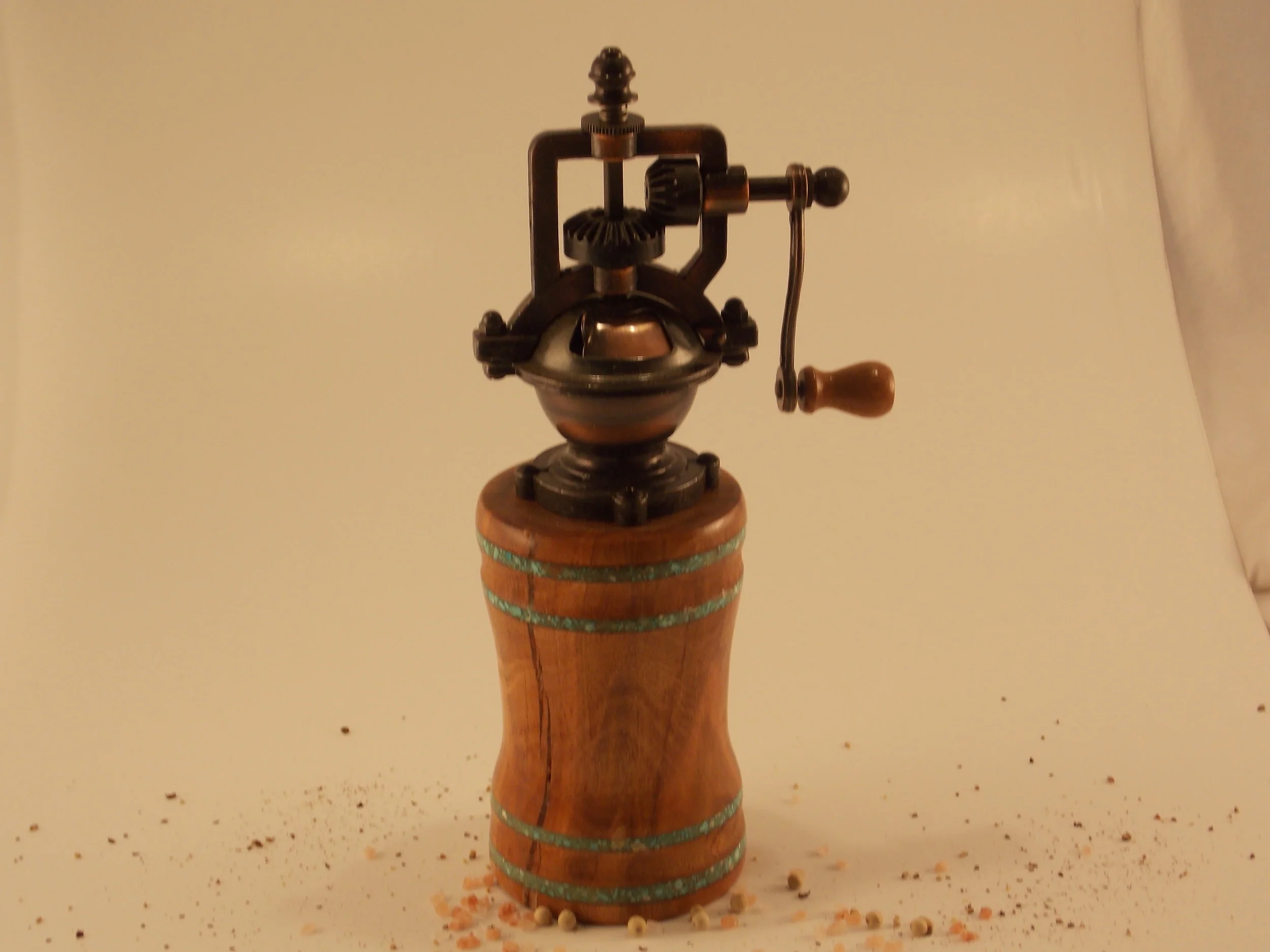 Salon D Green-ACBVI-Large Peppermill-Full View.JPG