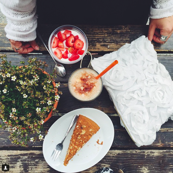 Image via @isabellemariew