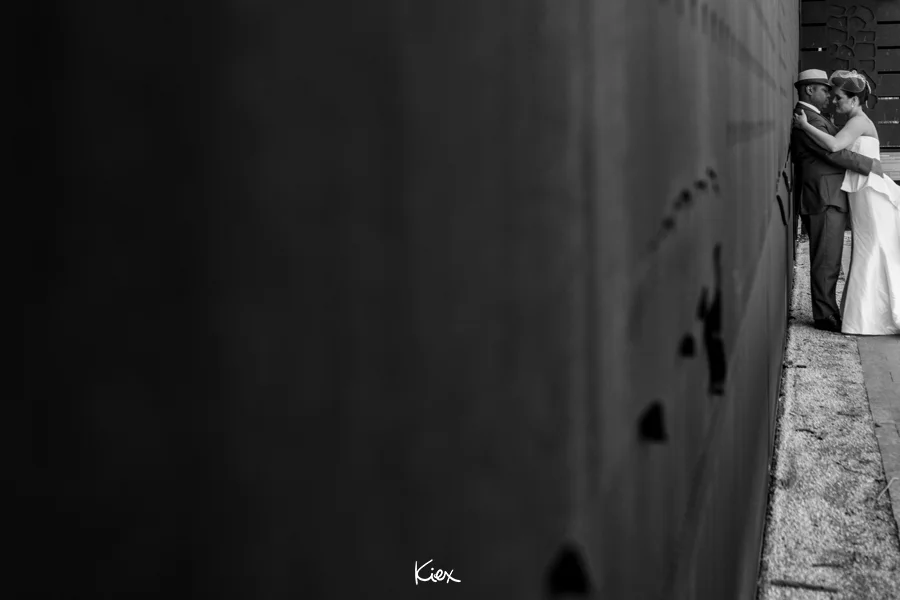 Bride and Groom Portrait Upper Fort Garry Winnipeg Wedding Coordinator