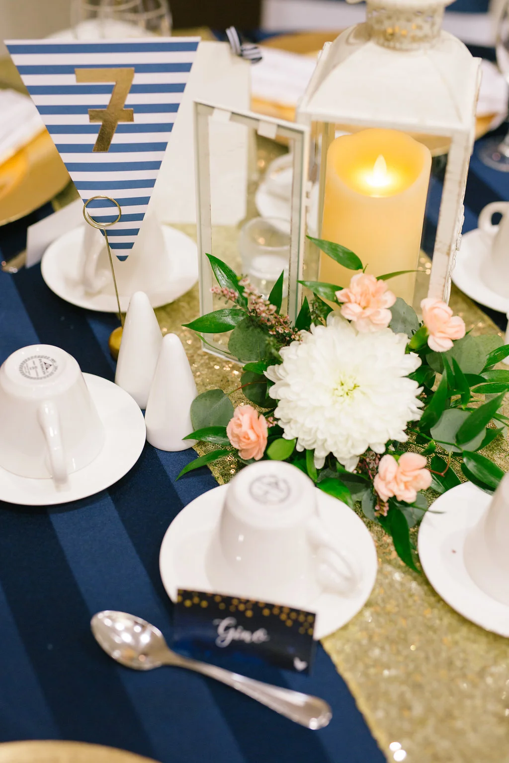 Event Planner Winnipeg Navy and Gold Wedding