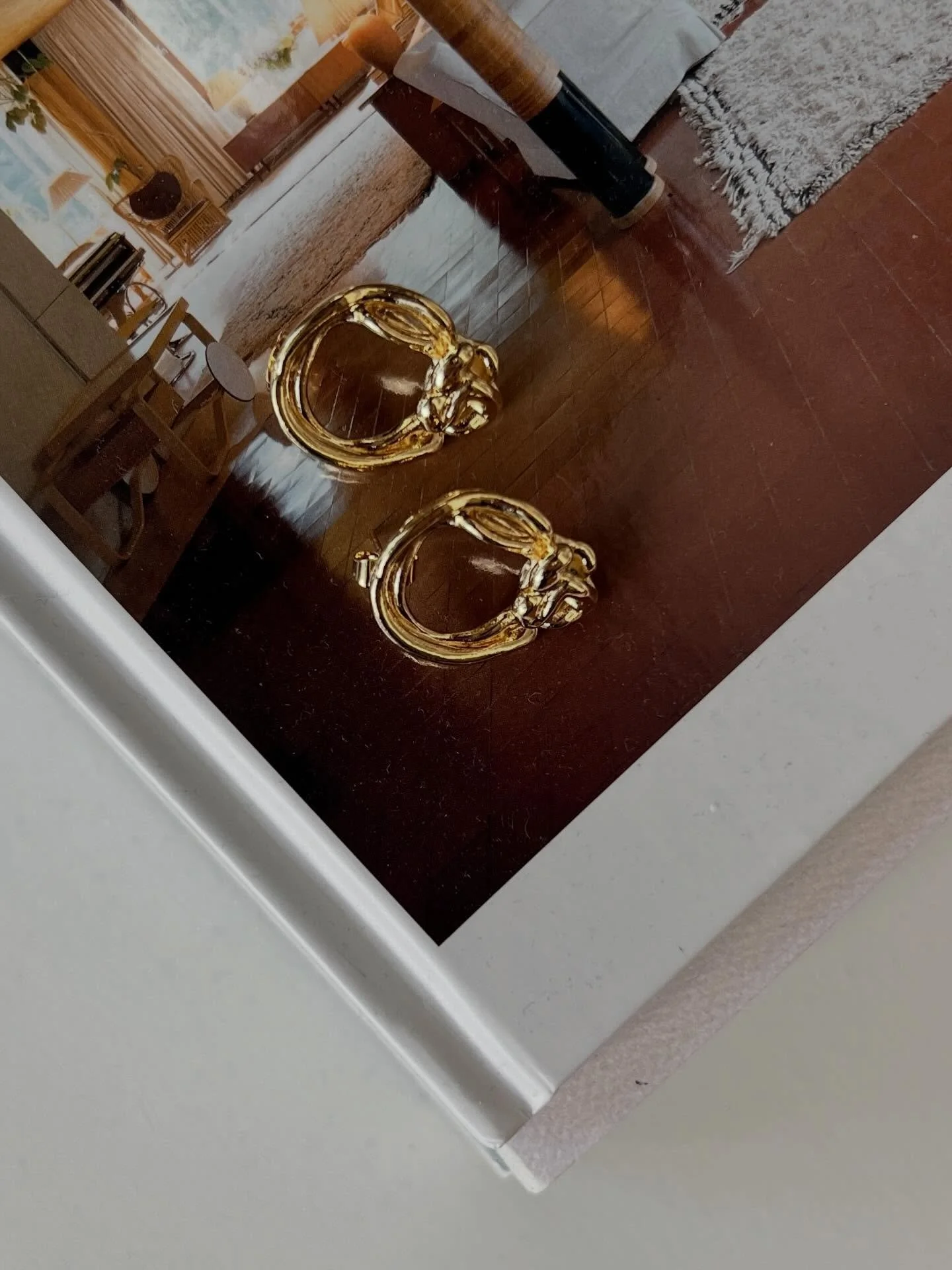 We&rsquo;re ready for the festive season! 🌲
Discover our new arrivals, now online 😘