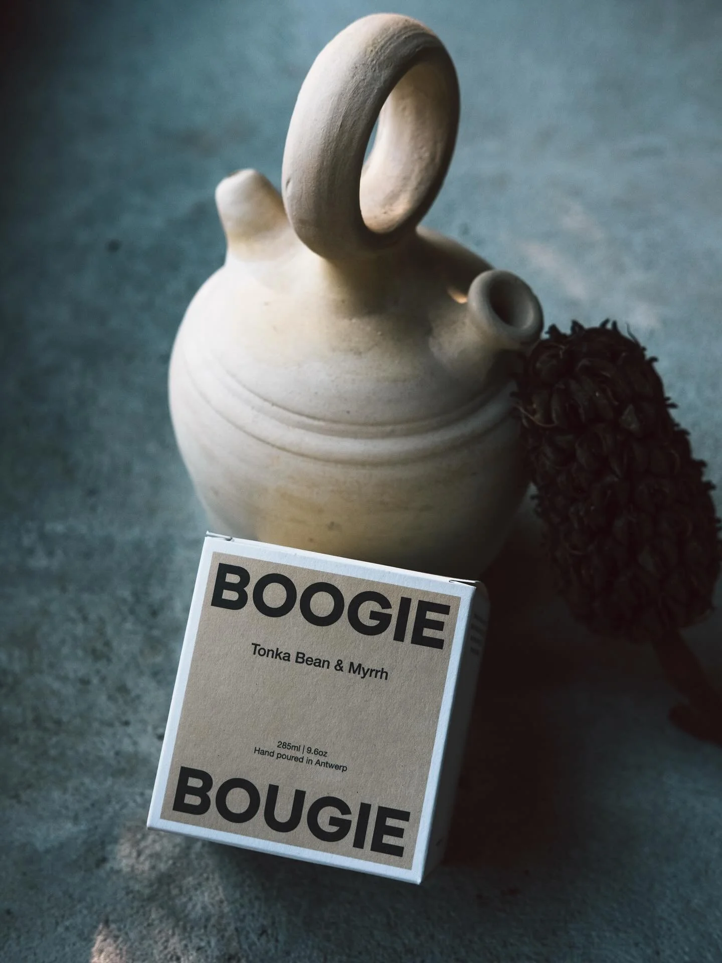 LIMITED OFFER: buy any candle or scent and get a FREE cosmetig bag of @sisseledelbo 🕯️

Let&rsquo;s get cozy!